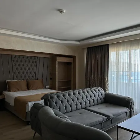 Point Hotel 4*