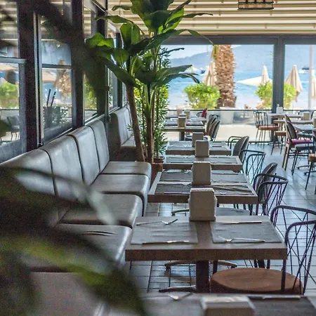 Point Hotel 4*